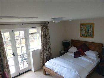 Crouchers Hotel